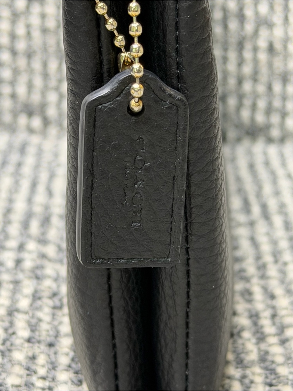 Coach F87587 Double Zip Large Wristlet Wallet Black Pebbled Leather Gold READ - Picture 7 of 14